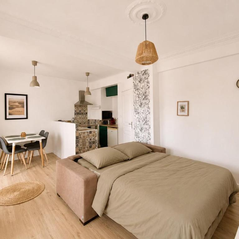 Les Terrasses de Primerose - One-Bedroom Apartment - 8