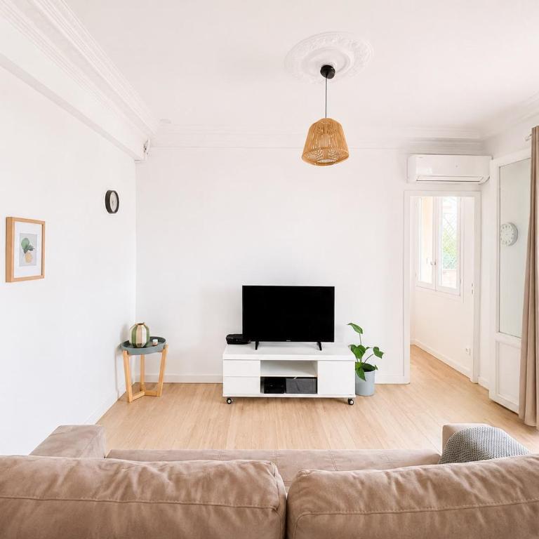 Les Terrasses de Primerose - One-Bedroom Apartment - 11