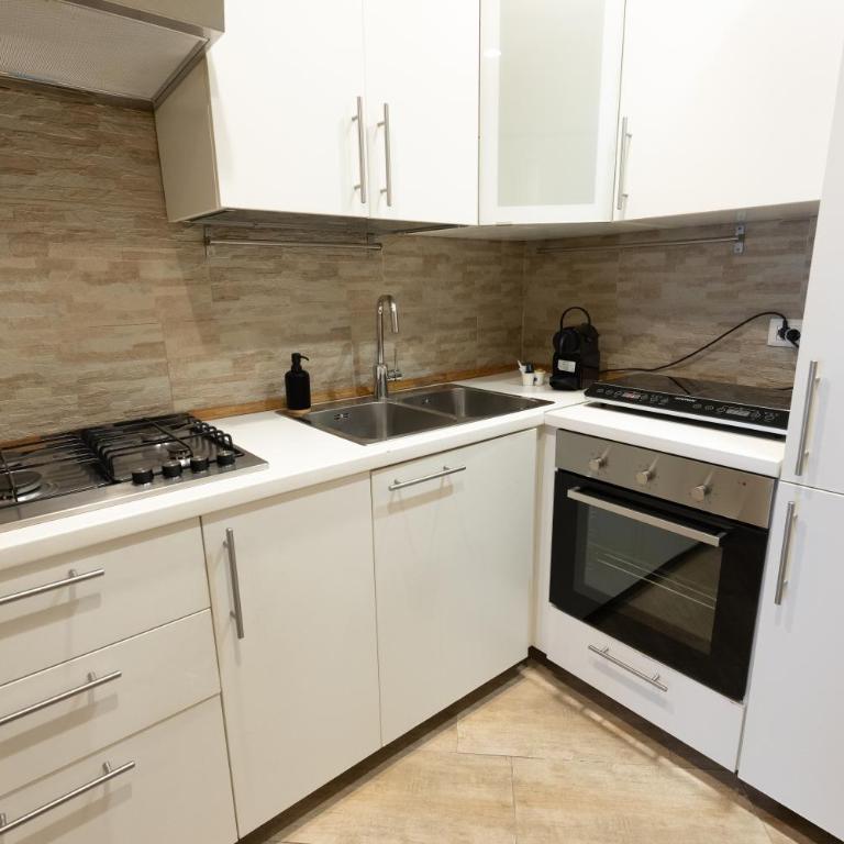 Cinquecento17 - One-Bedroom Apartment - 8