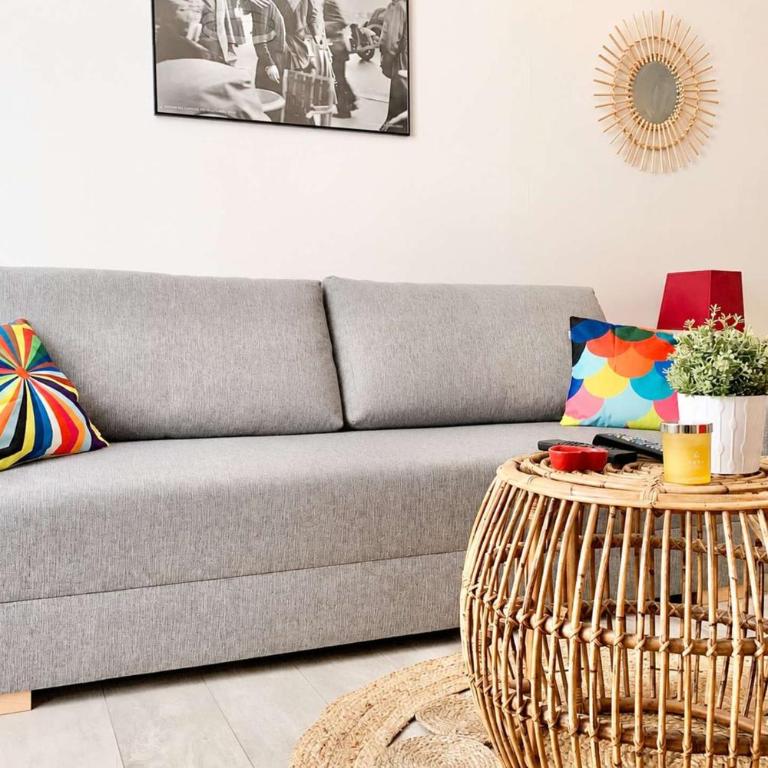 Paris – Studio lumineux tout équipé • 2 pers • Centre Grenoble • Tram à pied - Studio-Apartment - 2