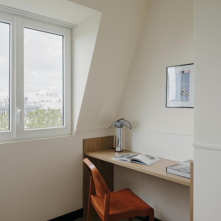 Edgar Suites - Jules Ferry - Two-Bedroom Apartment with View - 8