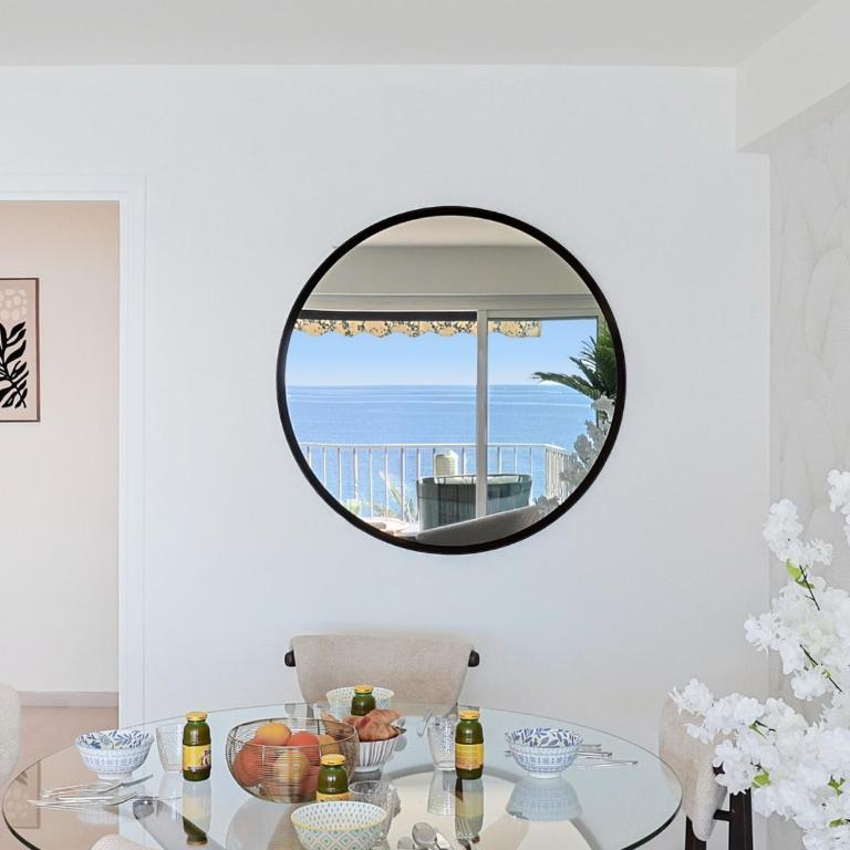 L'Infini Panoramic Sea View Waterfront - Three-Bedroom Apartment - 5