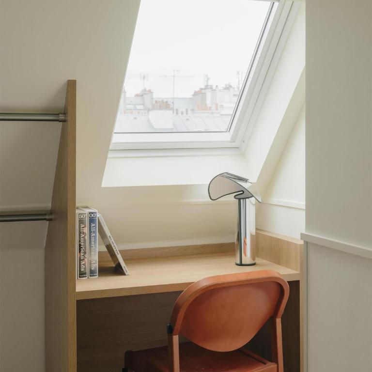 Edgar Suites - Jules Ferry - Three-Bedroom Apartment with View - 9