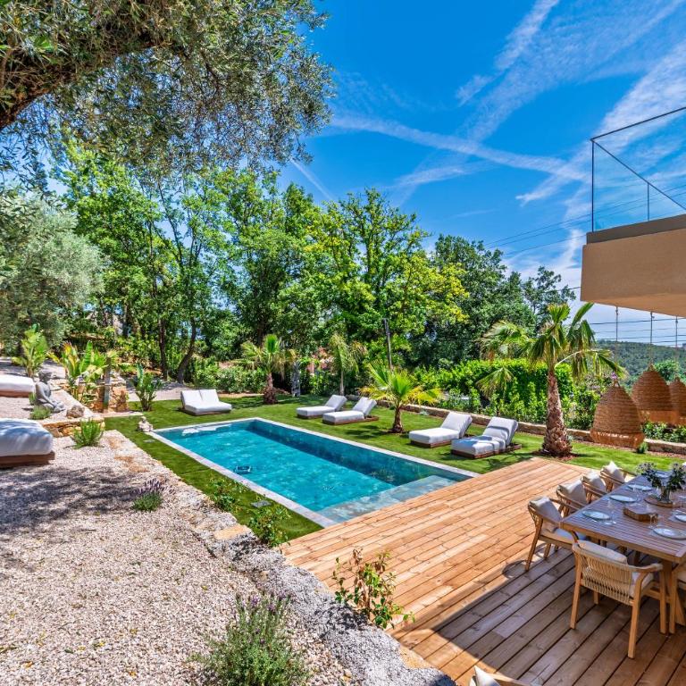 Villa Contemporaine - 5 suites - Villa Deluxe - 2