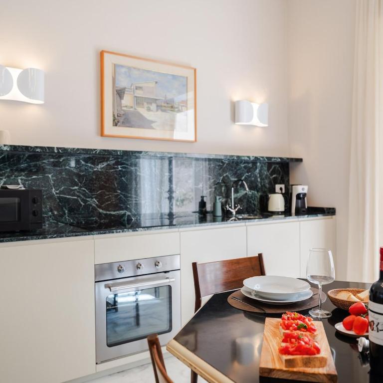 Sergio - Stylish Apartment with Private Patio - Appartamento con 2 Camere da Letto - 43