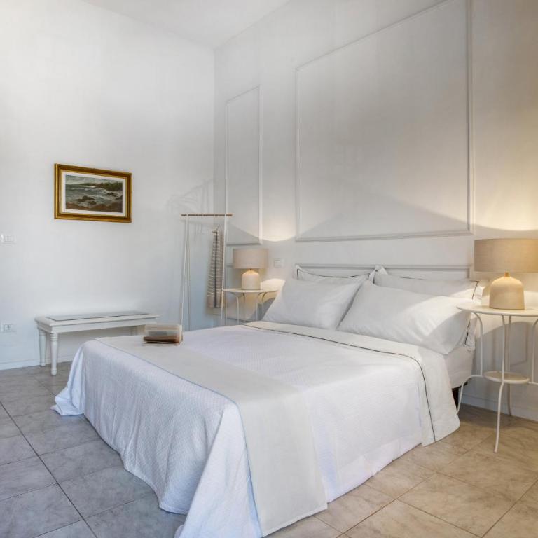 The White Terrace by Maison Florence - Two-Bedroom Apartment - 4