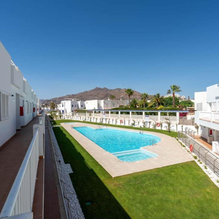 MarLau Breeze - Apartment - 9