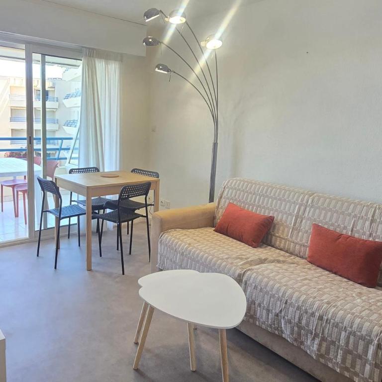 Studio for 4 with pool 350m from beach - Estudio - 2