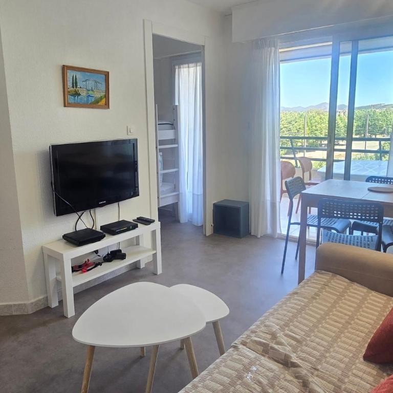 Studio for 4 with pool 350m from beach - Estudio - 3