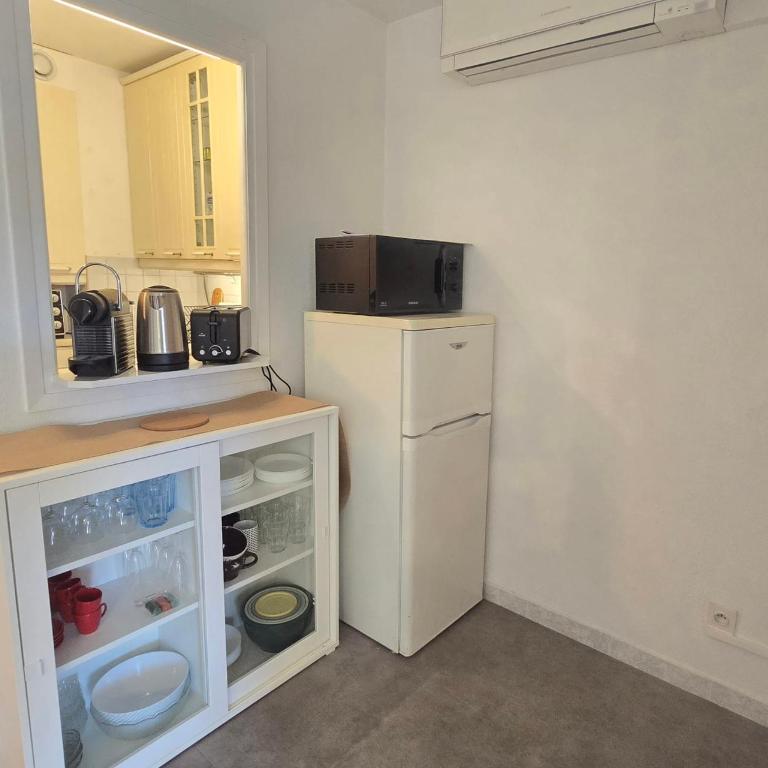 Studio for 4 with pool 350m from beach - Estudio - 7
