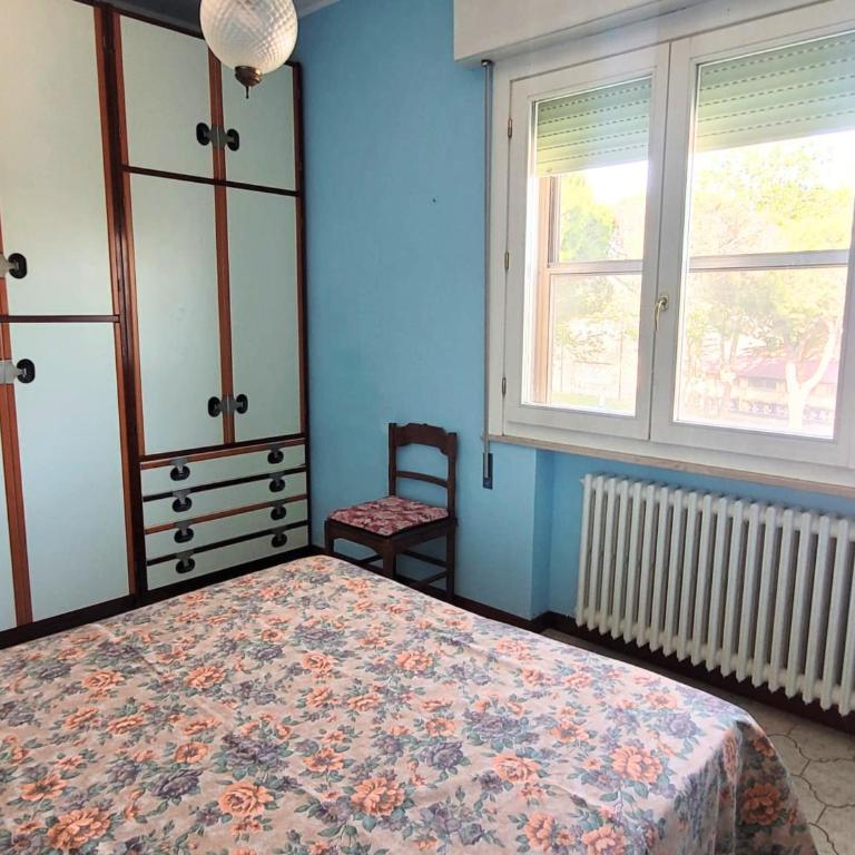 CN047 - Cesenatico, spazioso quadrilocale con veranda - Three-Bedroom Apartment - 11