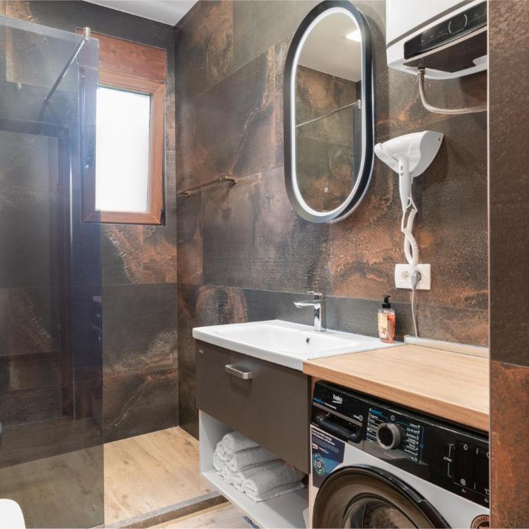 SaraMiaMare - One-Bedroom Apartment - 5