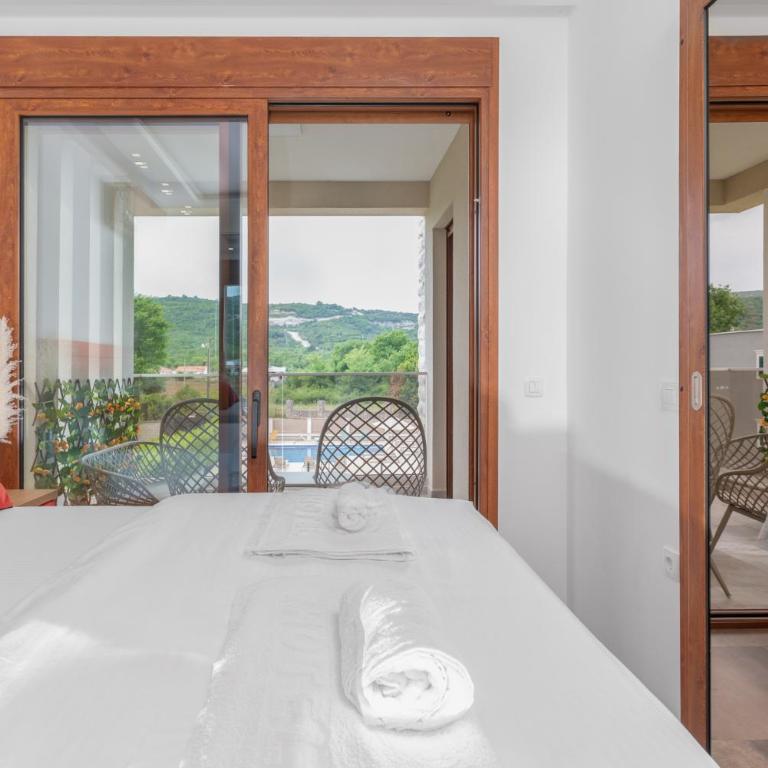 SaraMiaMare - One-Bedroom Apartment - 9