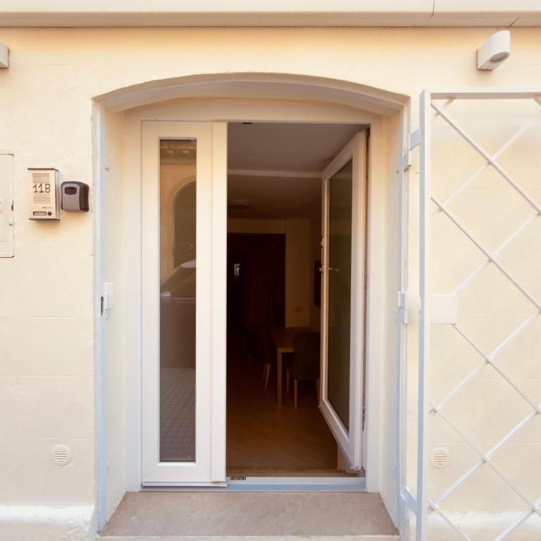 Rooms Cavour - Habitación Familiar - 2