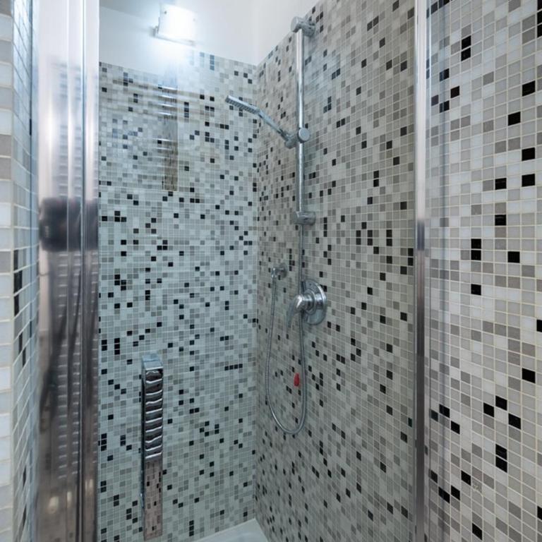 Isola - Porta Nuova- Elegant 1BDR apartment with balcony - Appartamento con 1 Camera da Letto - 4