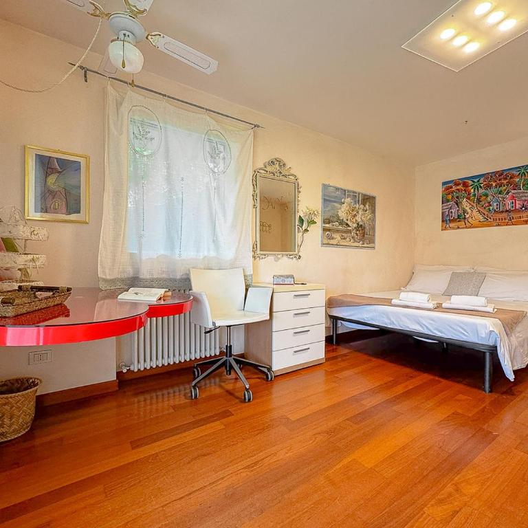 Panoramic view, garden & yoga by Host Hero - Villa con 1 Camera da Letto - 16