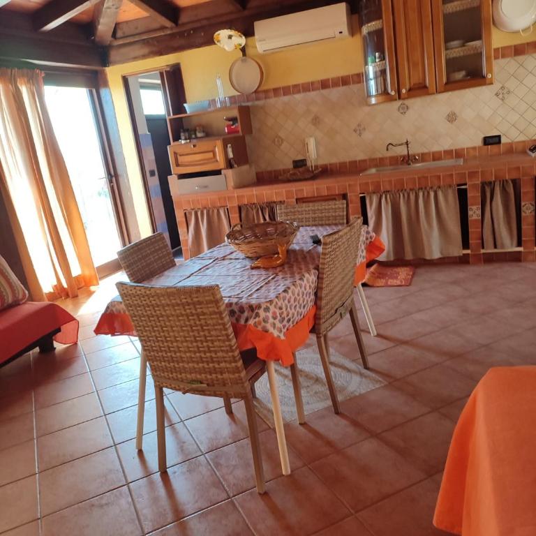 monolocale luminoso - One-Bedroom Villa - 8