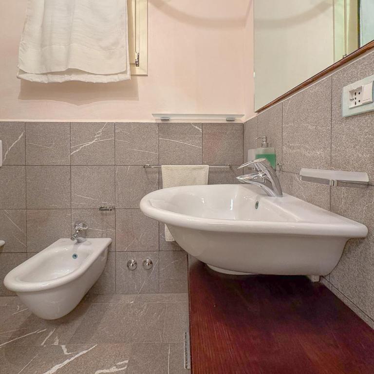 Suite with sea view and private woodland by Host Hero - Villa con 1 Camera da Letto - 25