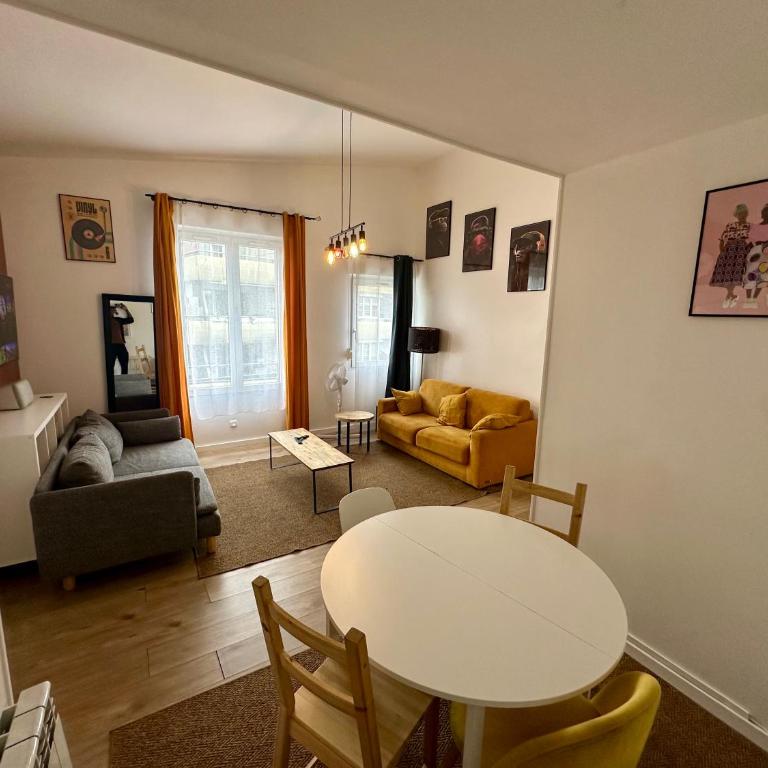 Elegant 2 Bedroom Apartment with Free Parking Paris St-Denis by Immo Kit BNB - Appartement 2 Chambres - 6