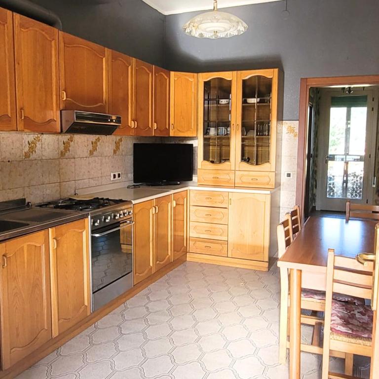 CN047 - Cesenatico, spazioso quadrilocale con veranda - Three-Bedroom Apartment - 7