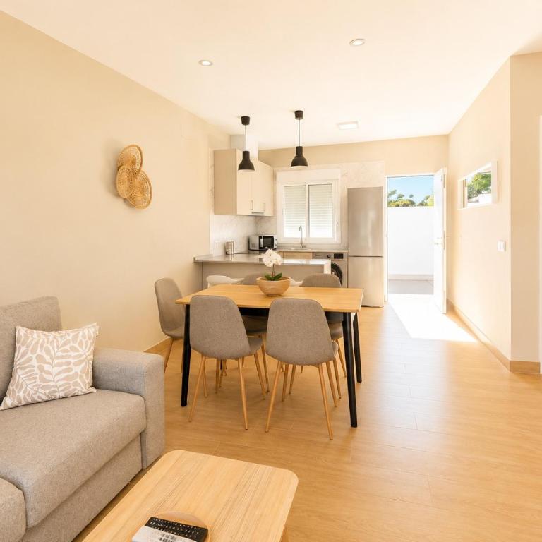Essence Chiclana 1 - Maison de Vacances - 10