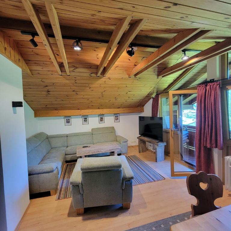Landhaus Fellnerbauer - Apartment mit 2 Schlafzimmern und Balkon - 1