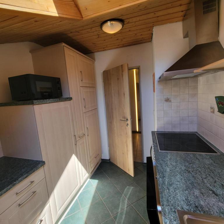 Landhaus Fellnerbauer - Apartment mit 2 Schlafzimmern und Balkon - 10