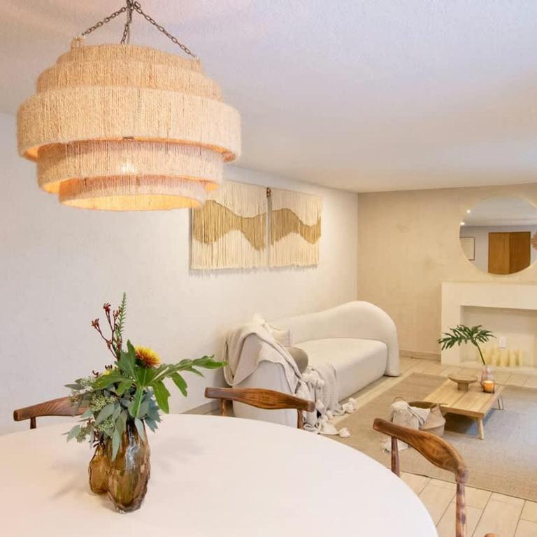 Huge 4BR with 2 big Terraces - Apartment mit 1 Schlafzimmer - 35