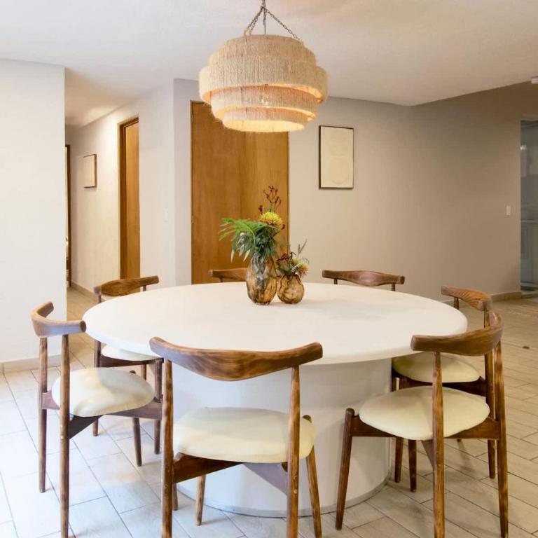 Huge 4BR with 2 big Terraces - Apartment mit 1 Schlafzimmer - 34