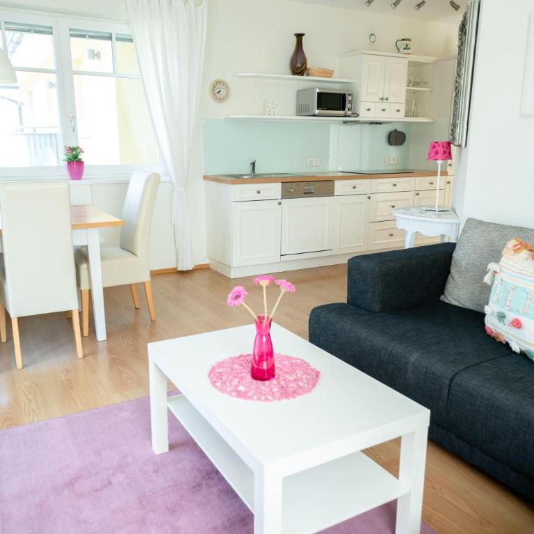 Villa Hubertus Enzian - Apartment mit Dusche - 4