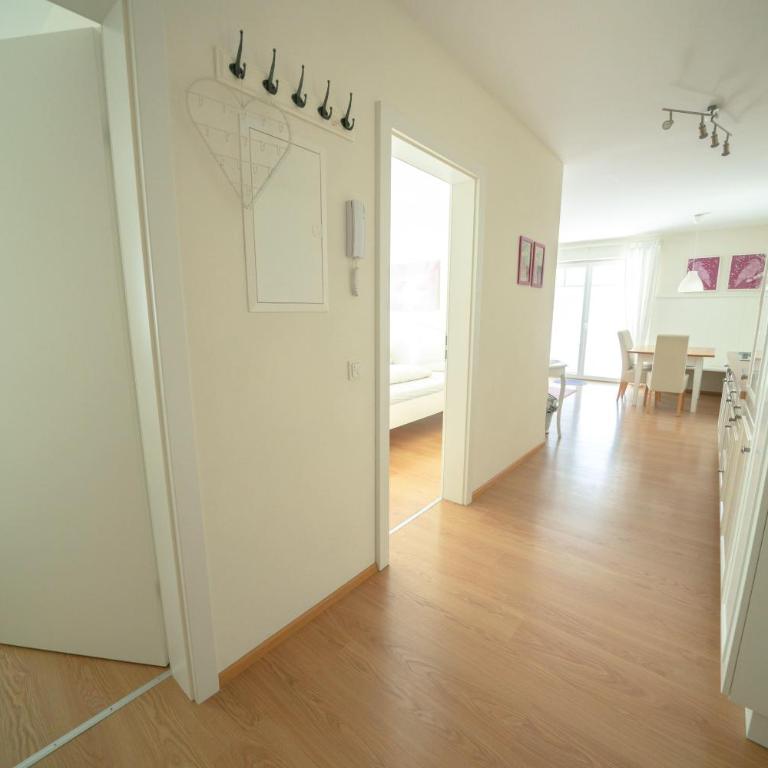 Villa Hubertus Enzian - Apartment mit Dusche - 14