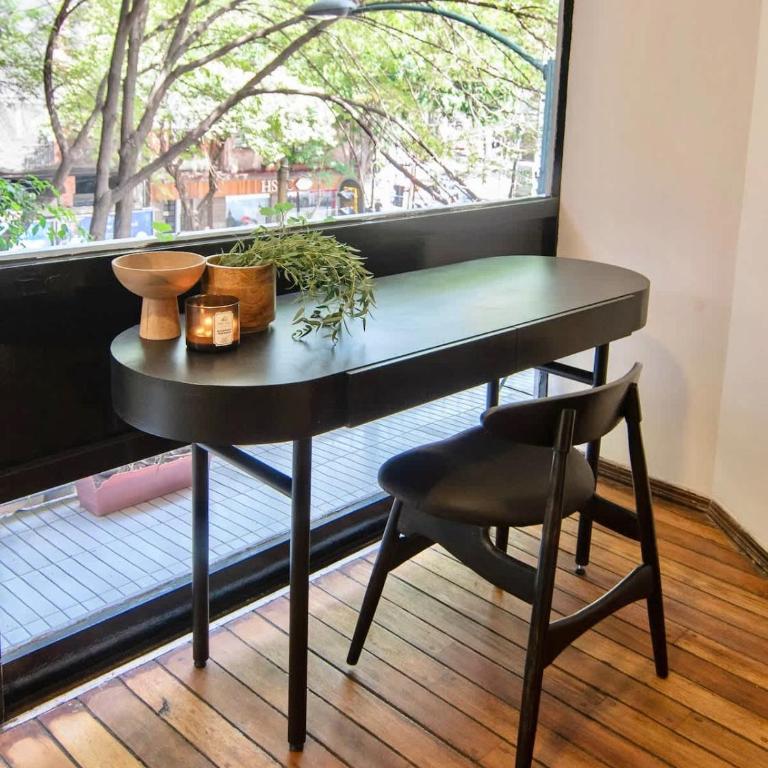 Beautiful Curated and Designed Flat plus Great Balcony - Apartment mit 1 Schlafzimmer - 24
