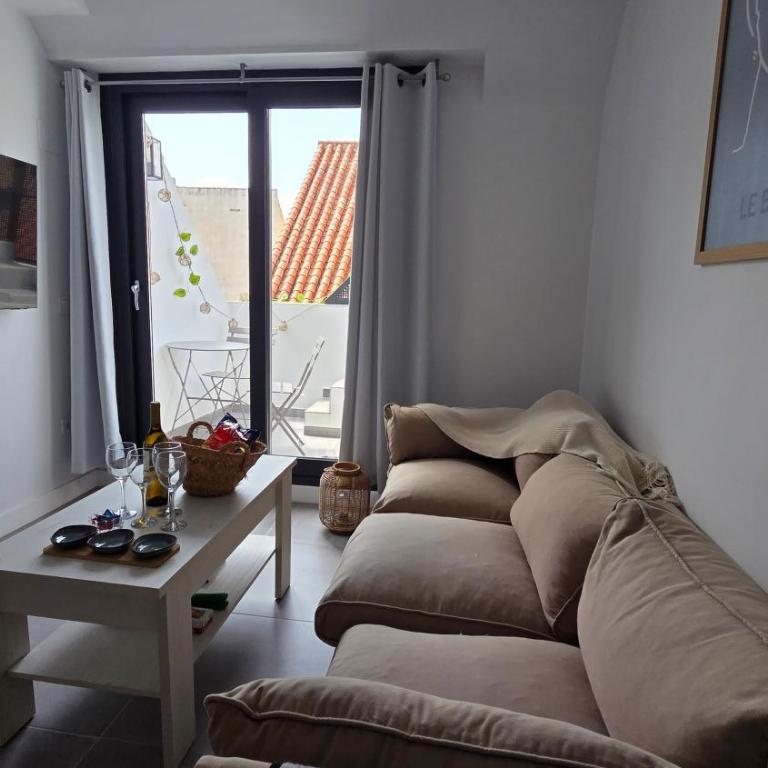 Departamento en Fuengirola-Cerca del mar - Two-Bedroom Apartment with Terrace - 3