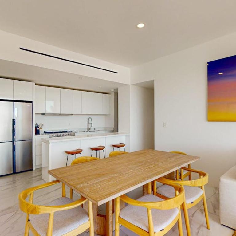 Spacious Condo with Private Washer/Dryer, City Views, and Shared Pool - Vacation Home - 6