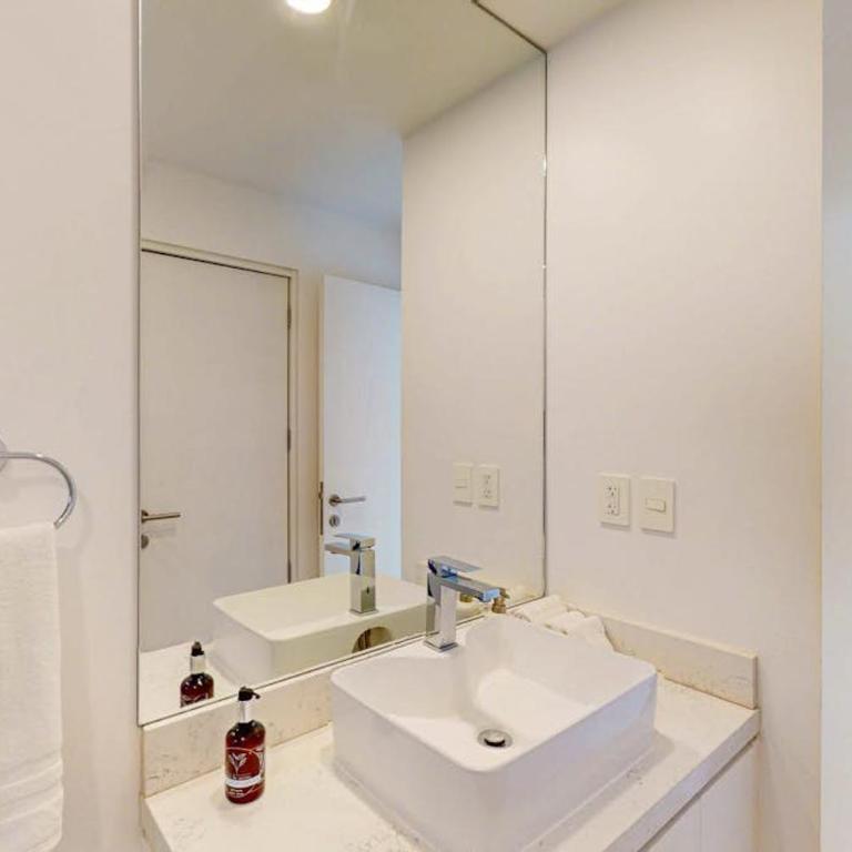 Spacious Condo with Private Washer/Dryer, City Views, and Shared Pool - Vacation Home - 18