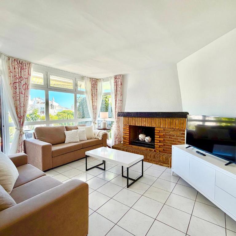 Casa Lozano Del Sol 13 - Your Peaceful Garden Escape Near Luna Beach - Apartment mit 2 Schlafzimmern - 70