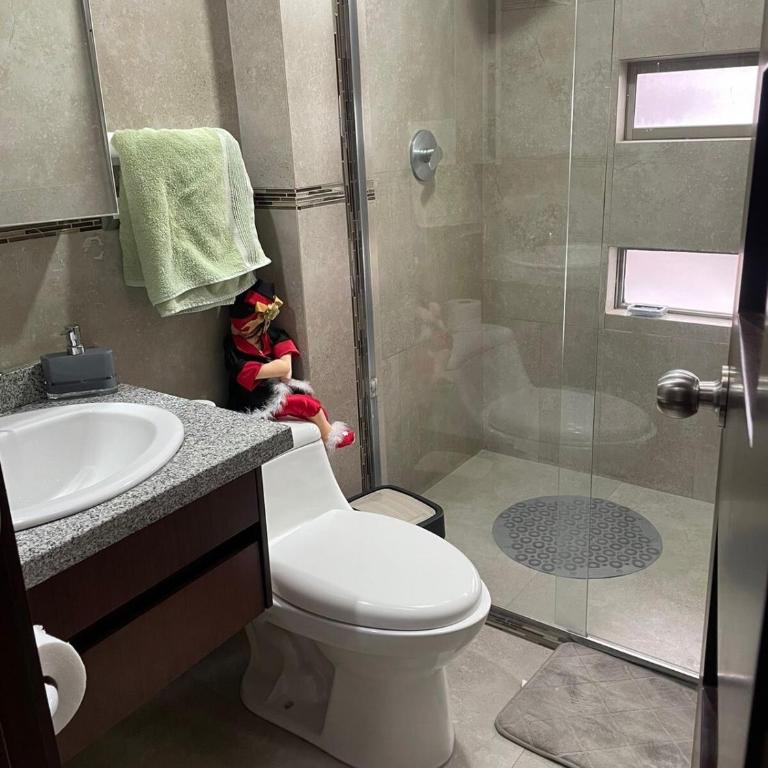 Edificio San Juan - Three-Bedroom Apartment - 8
