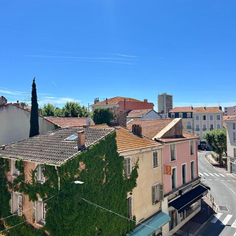 Superbe T3 rénové & climatisé à 5 min des plages - Apartment mit 2 Schlafzimmern - 7