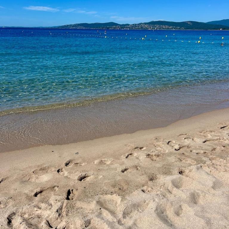 Superbe T3 rénové & climatisé à 5 min des plages - Apartment mit 2 Schlafzimmern - 11