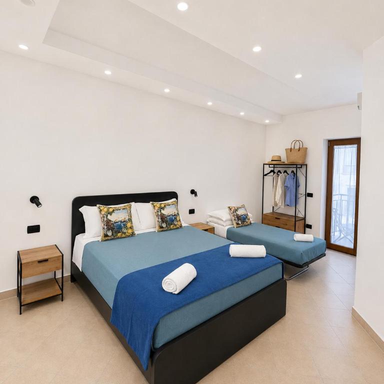 B&B SolMar - Experience Sorrento - Double Room and a single bed - 2