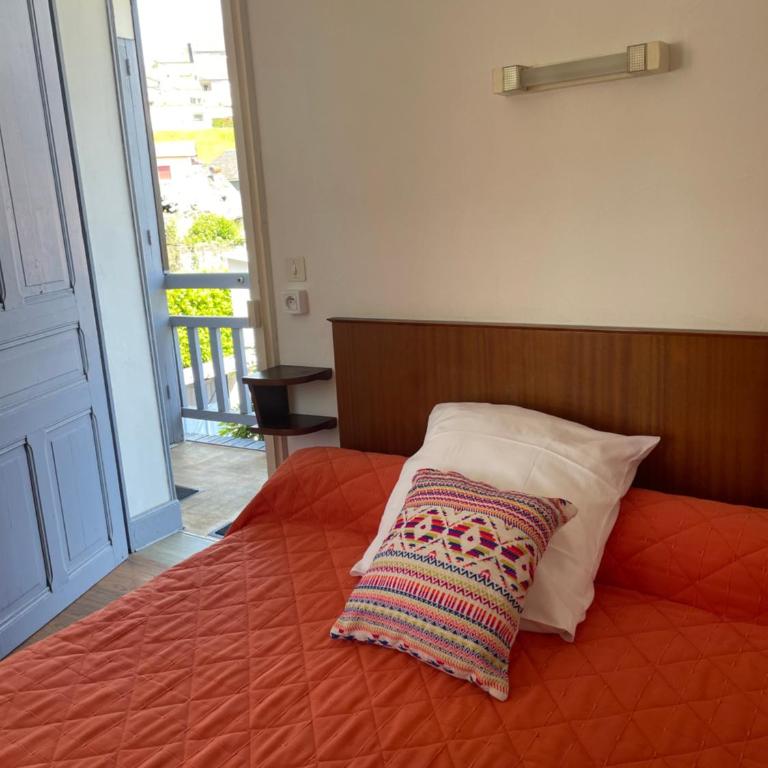 Hôtel du Clos Fleuri - Chambre Simple Standard - Vue sur Montagne - 3