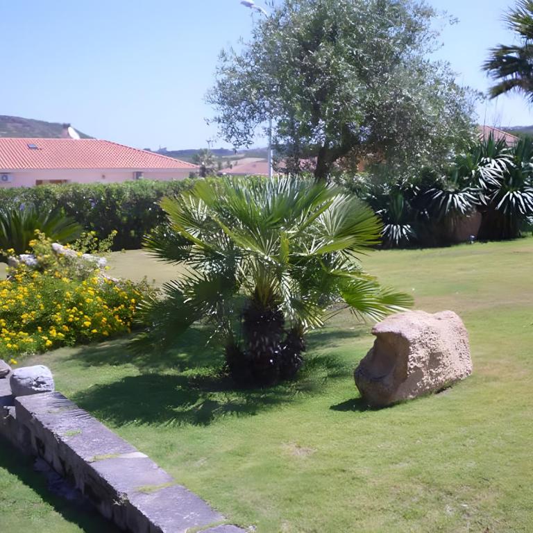 Visit Lu Bagnu - Budget Holiday - Casa con 2 Camere da Letto - 8