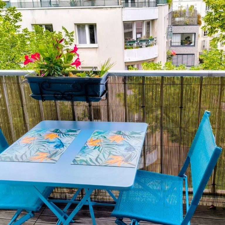 Cozy Studio Bastille with balcony & FAN !!! - One-Bedroom Apartment - 2