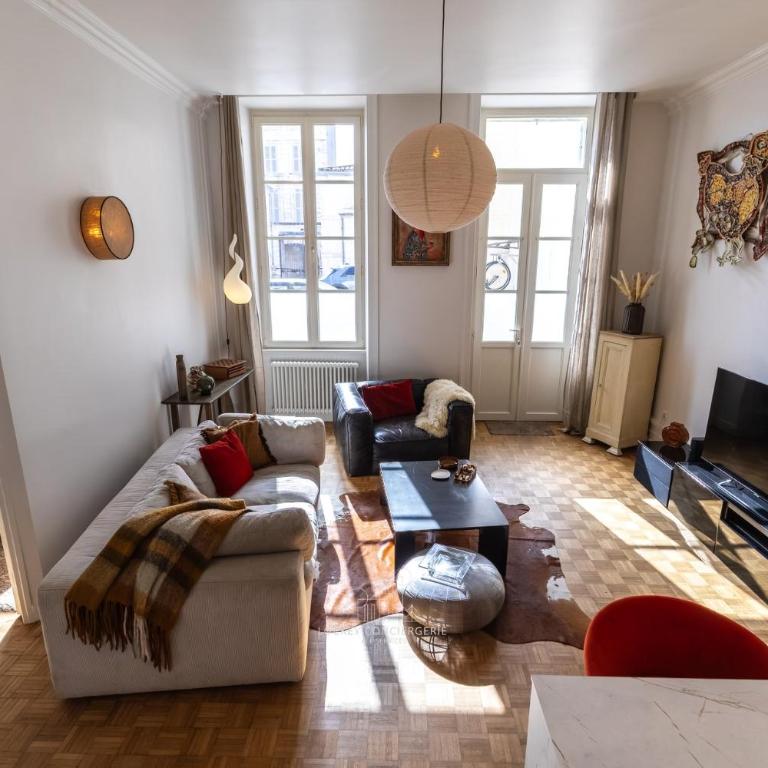 Le Coup de Cœur de ville – Terrasse & Parking privé - Apartment mit 1 Schlafzimmer und Terrasse - 8