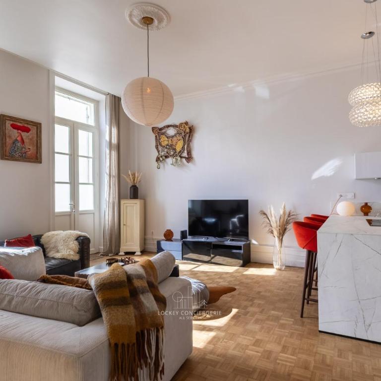 Le Coup de Cœur de ville – Terrasse & Parking privé - Apartment mit 1 Schlafzimmer und Terrasse - 2