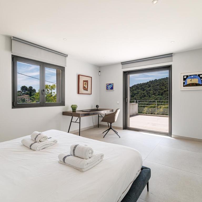 VILLA ARTSY - Fully renovated villa with pool, AC, wi-fi - 8 ppl - Villa - 12