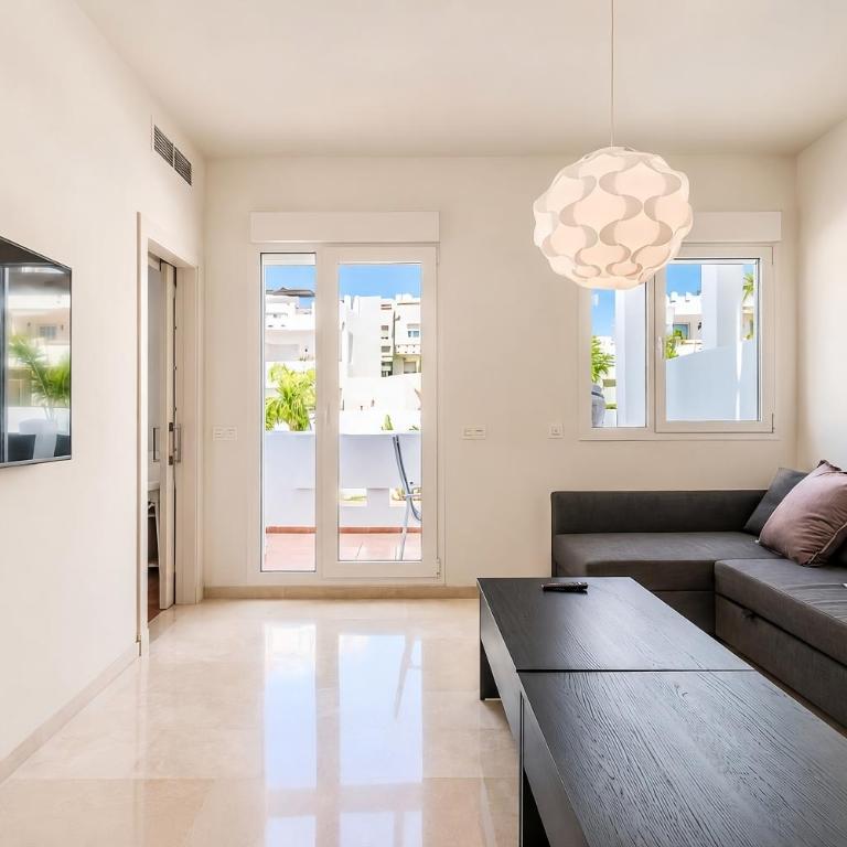 VR1B - Golfside Escape Near Estepona - Apartment - 3