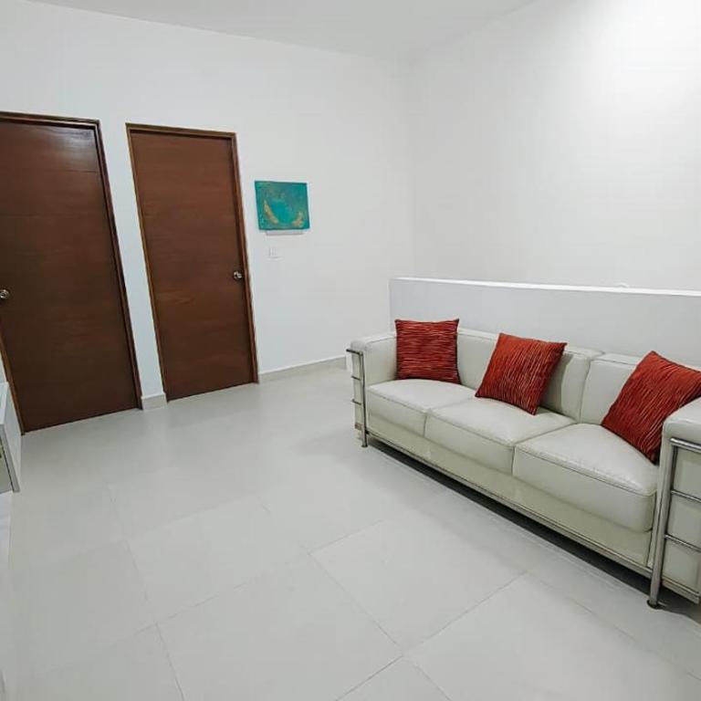 Casa Familiar de 3 habitaciones en Guadalupe BBVA FIFA - Casa de 3 dormitorios - 17