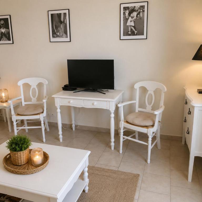 LIONS Cannes, Croisette, Miramar Palace - Studio - 8