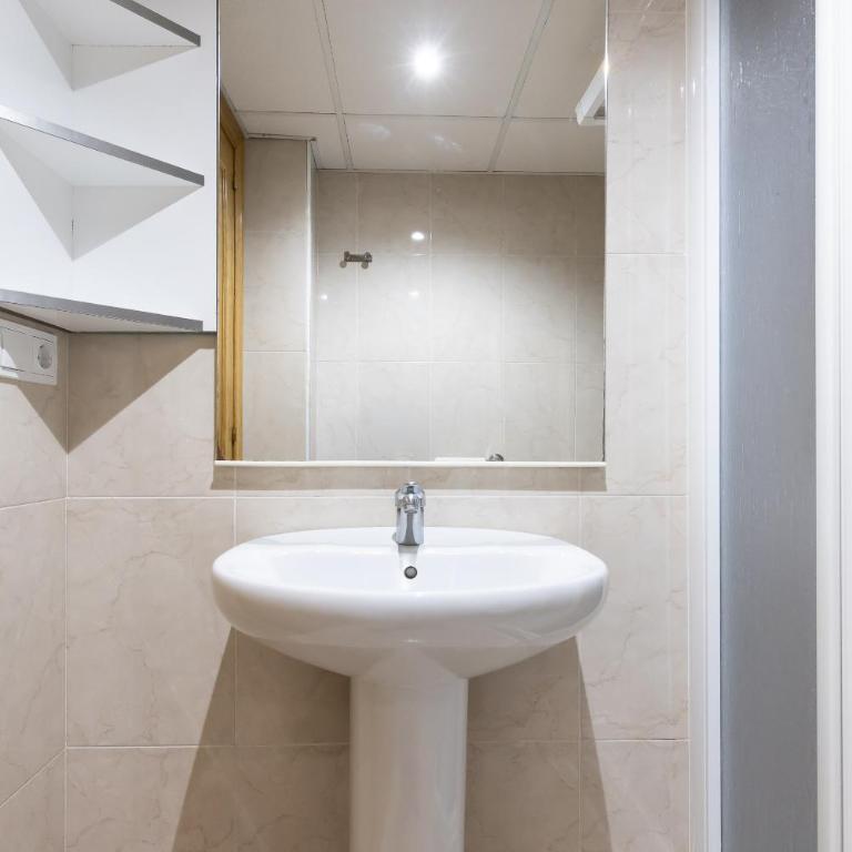 Rentalmar Pineda Suites - Apartment mit 2 Schlafzimmern - 44